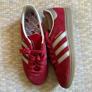 Adidas Red and Silver Munchen Shoes NWOT